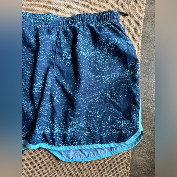 rabbit Go For It 5" Short - Sz Large Men's Running Shorts - Picture 6 of 12